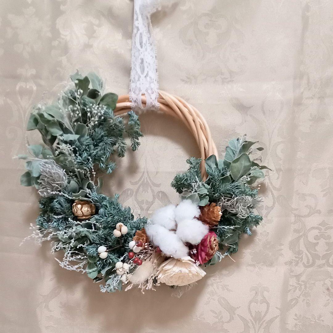 【sold】ナチュラルなグリーンウィンターリース