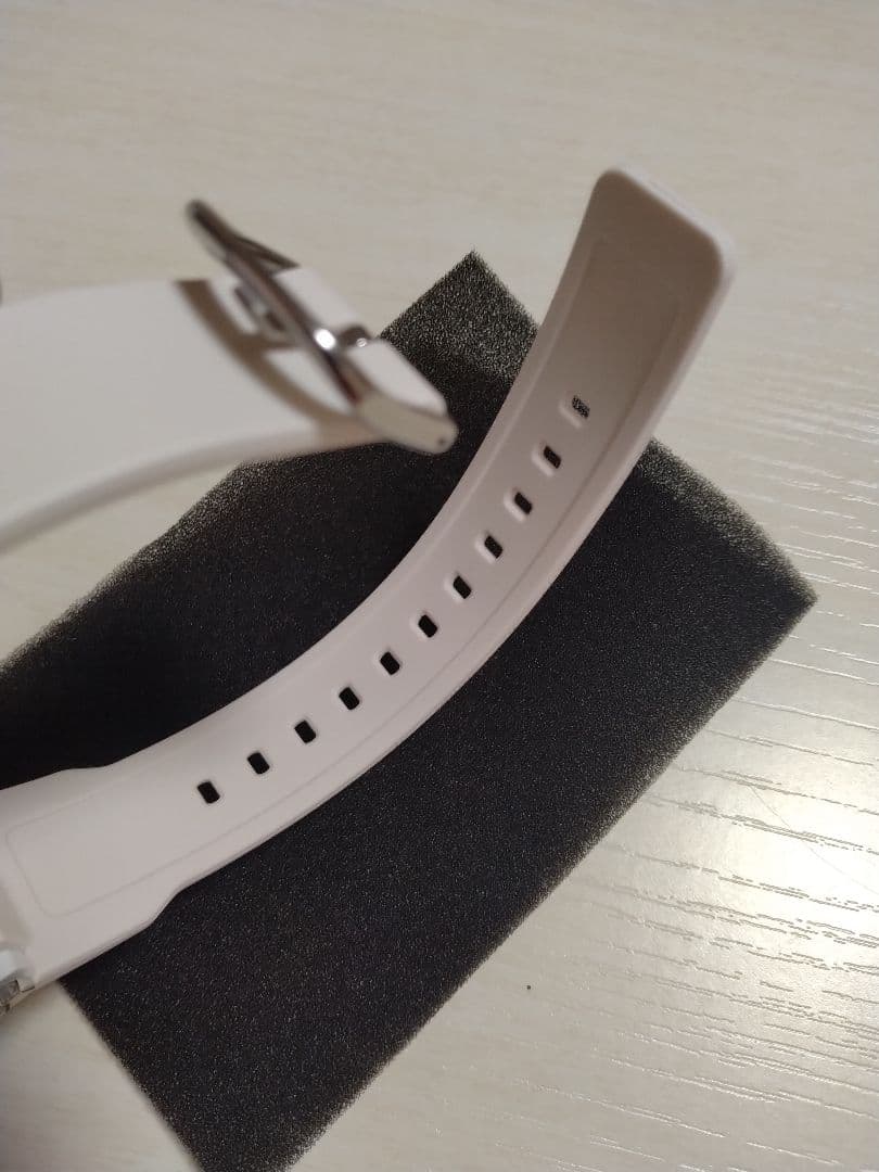 【未使用】カシオ CASIO G-SHOCK GM-S5600LC　ホワイト