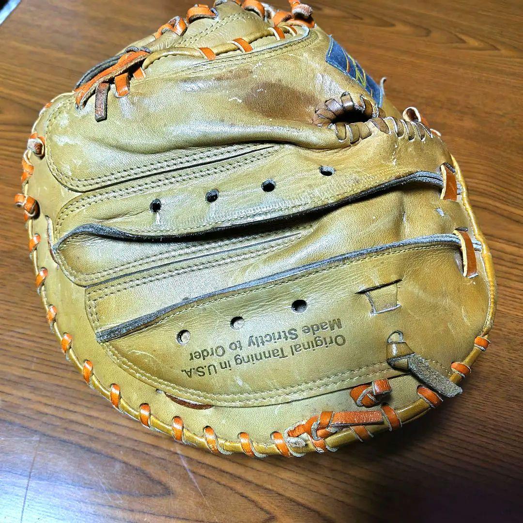 ミズノ・ワールドウィン（赤カップ）　硬式用キャッチャーミット