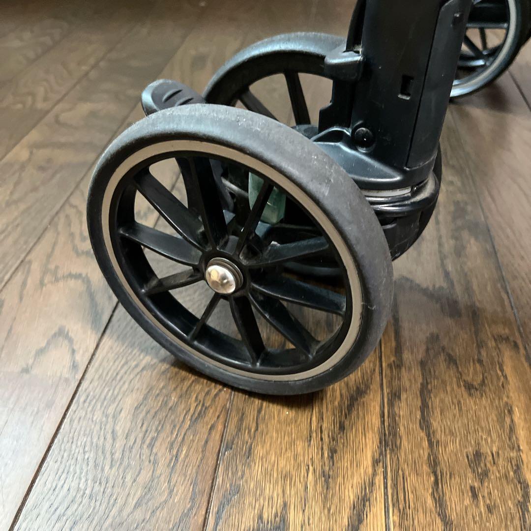 【クリーニング済✨おまけ付】Combi スゴカルα 4キャス compact