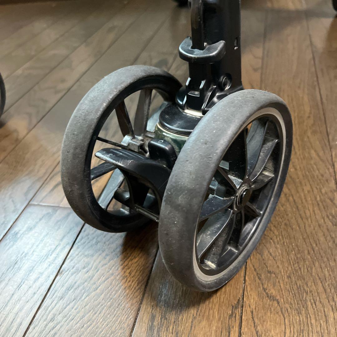 【クリーニング済✨おまけ付】Combi スゴカルα 4キャス compact