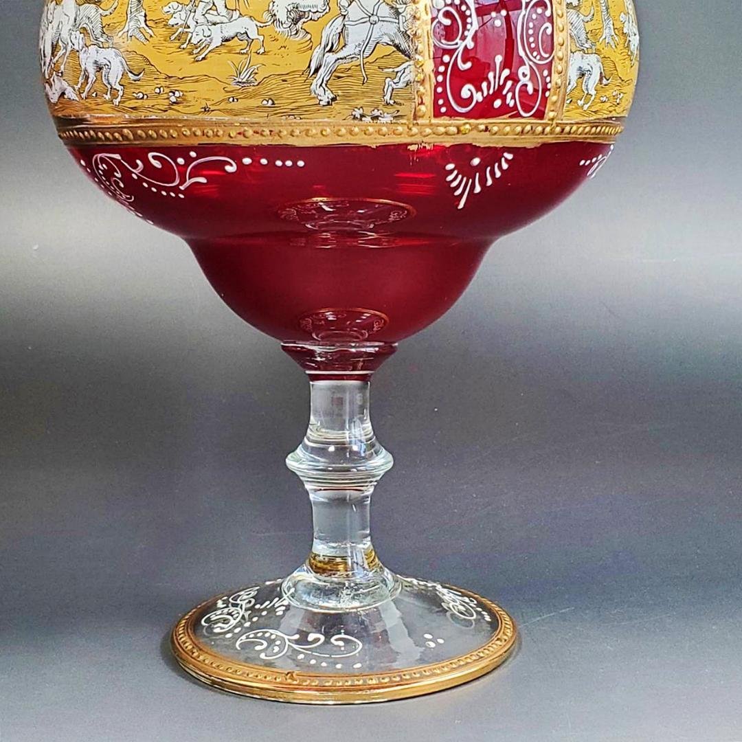 ボヘミアン ガラス 　ルビー　エナメル 　金盛　金箔 狩猟シーン 足付きボウル