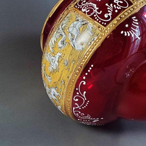 ボヘミアン ガラス 　ルビー　エナメル 　金盛　金箔 狩猟シーン 足付きボウル
