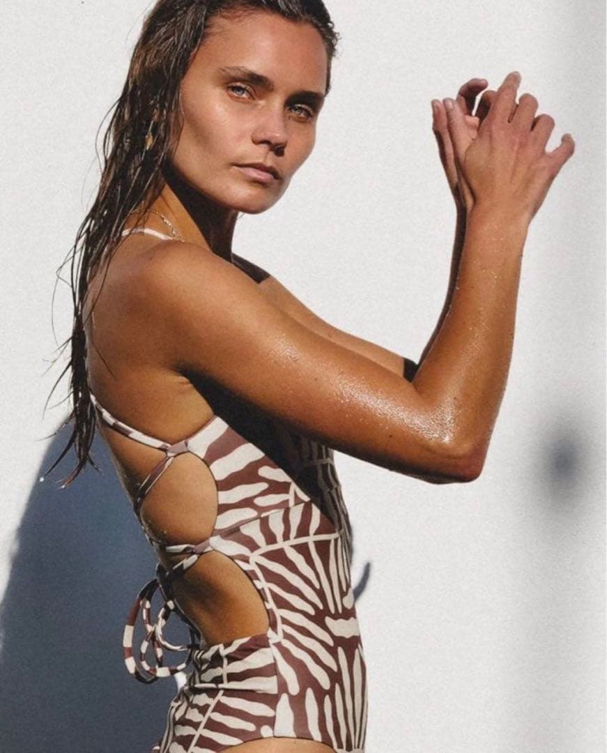 Salted Coralsands Tie upワンピース 水着　新品未使用