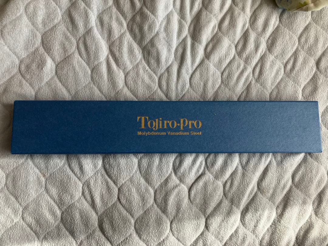 K*様 TOJIRO PRO 牛刀　新品は240mm F-890 研ぎ直し＆再刻