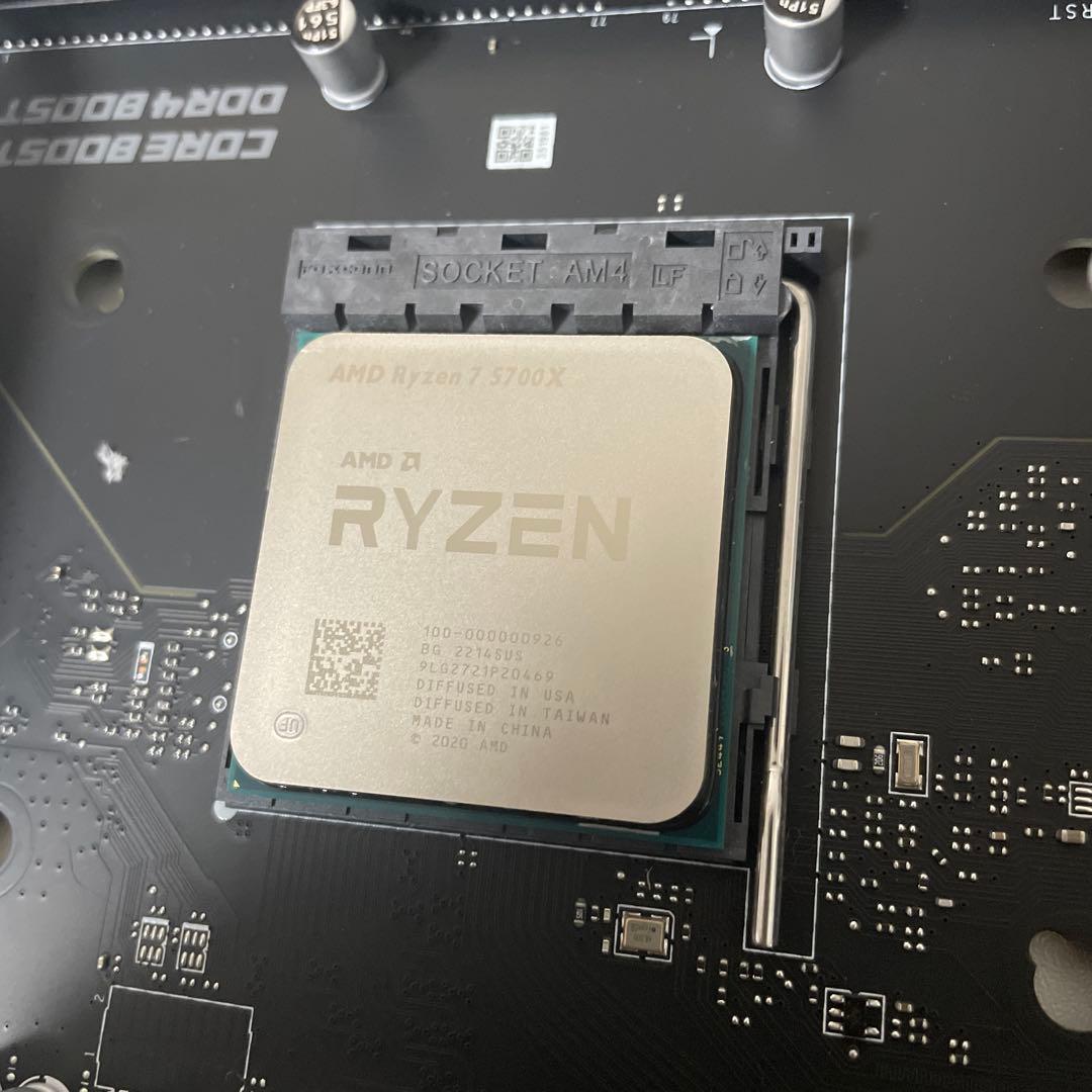 AMD Ryzen 7 5700X CPU AM4ソケット