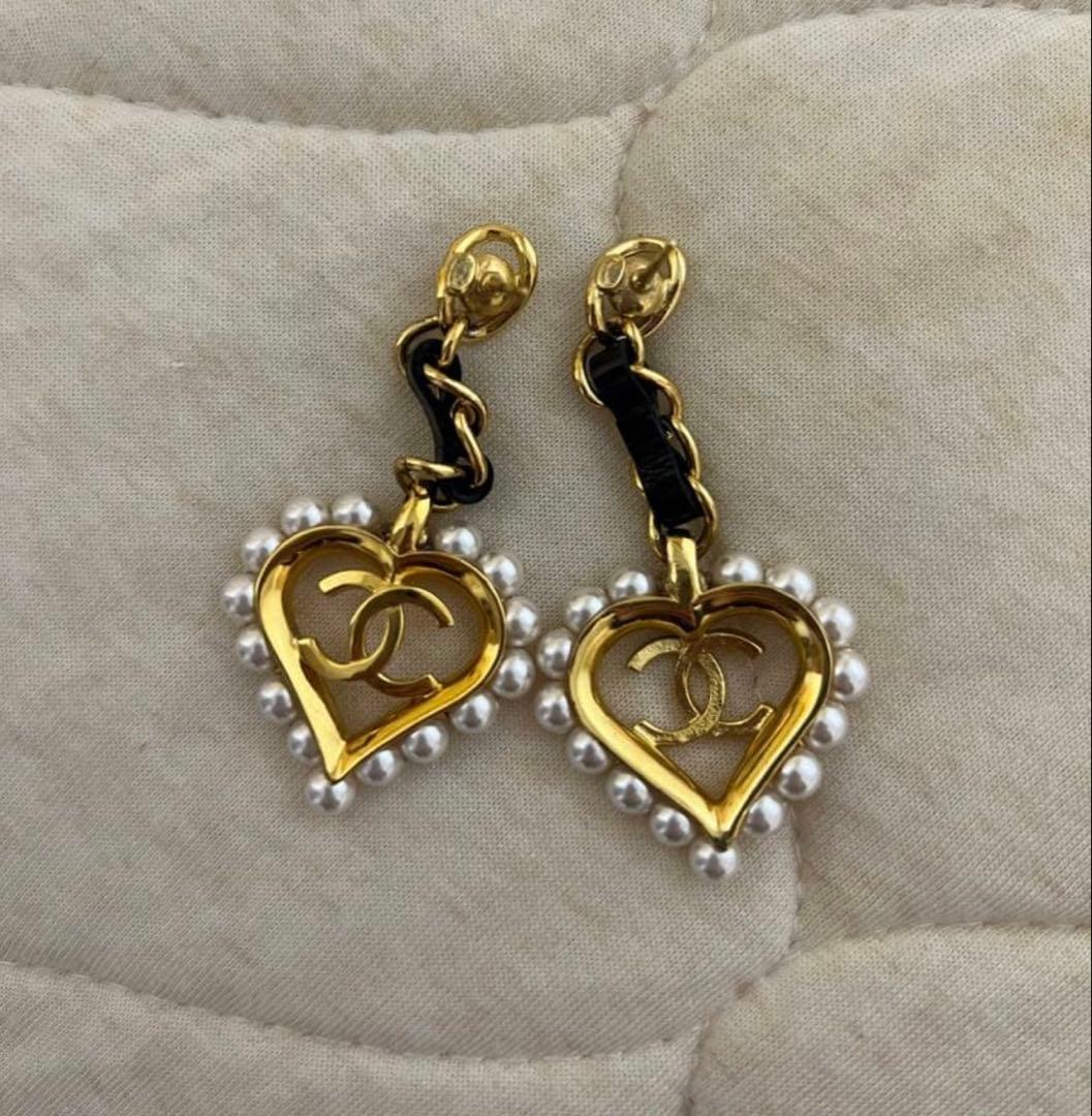 CHANEL 激レア　ピアス　パールピアス　ハートピアス