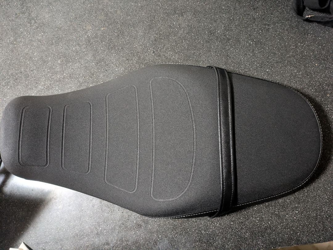 z650rs純正シート