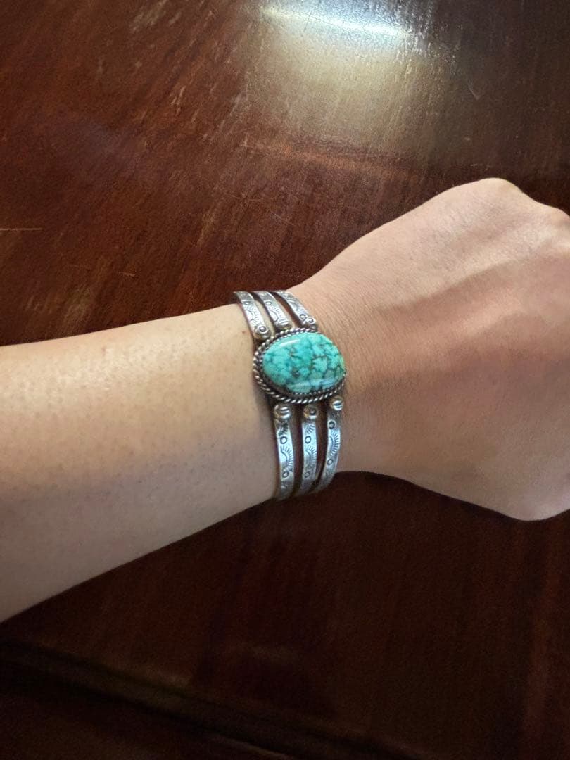 ニック　Navajo インディアンジュエリー ターコイズ