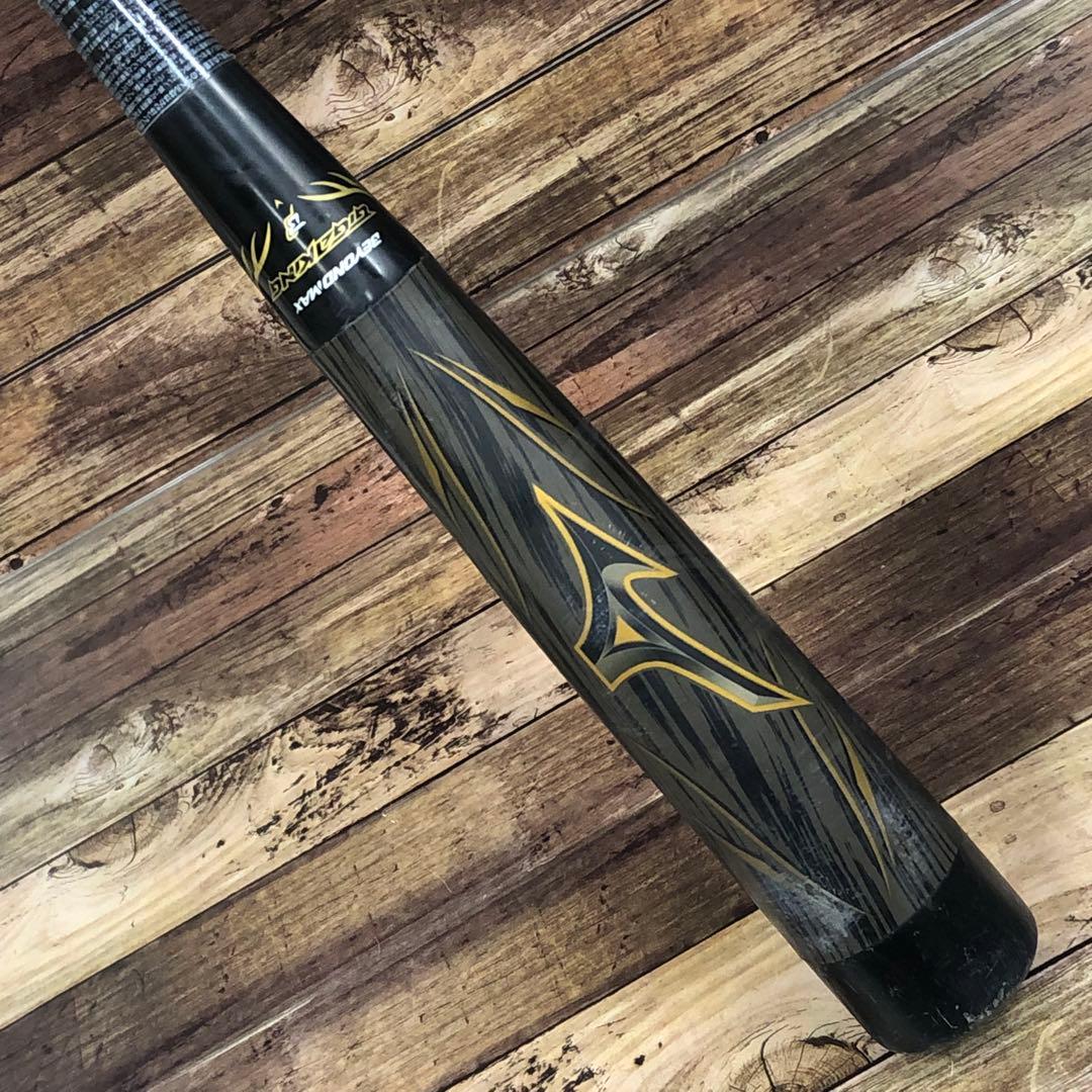 【希少】ミズノ ビヨンドマックス ギガキング 一般軟式バット 83センチ