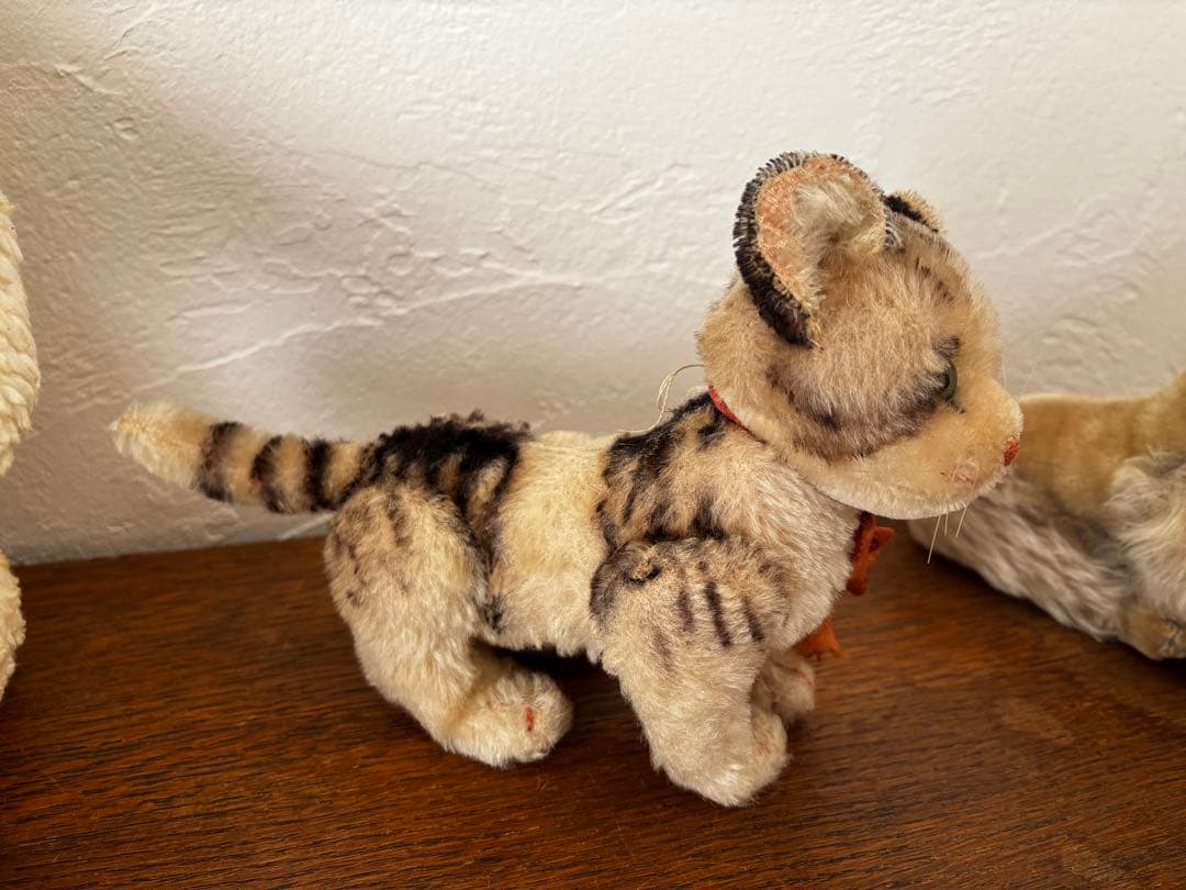 オランダ　蚤の市　シュタイフ　猫　ぬいぐるみ