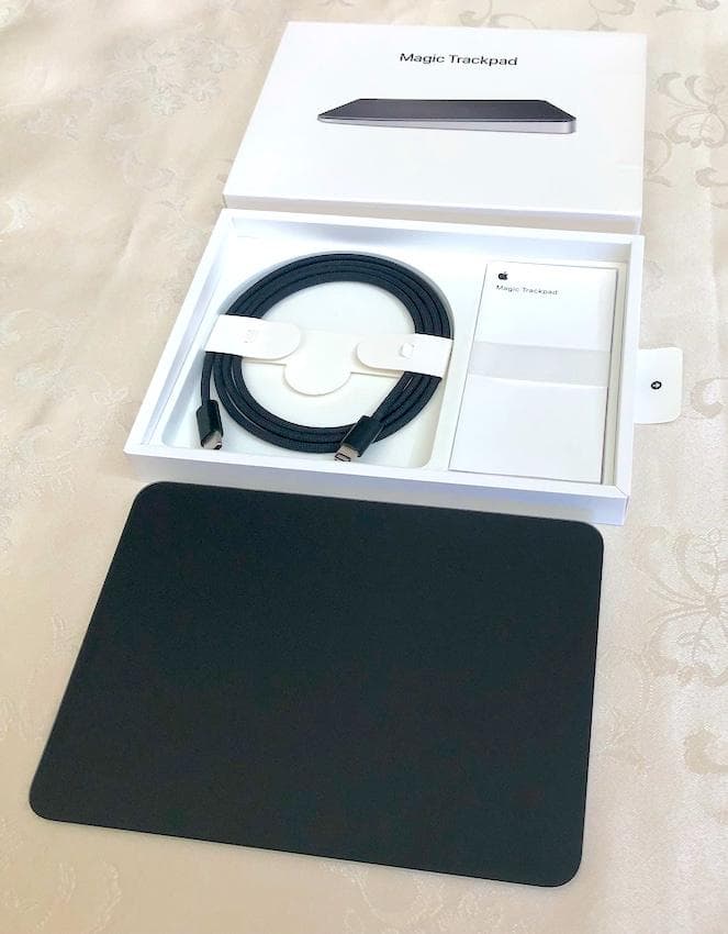 極上優良品｜ブラック｜Magic Trackpad 3｜Apple｜純正｜正規品