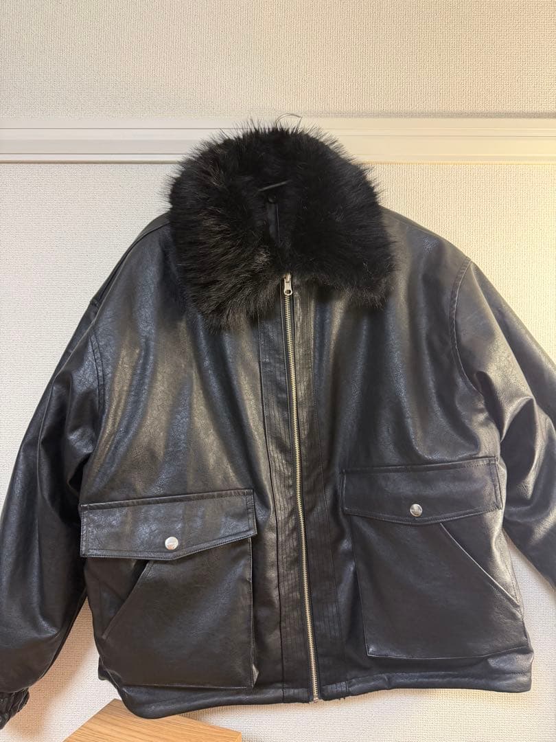 ジャケット・アウター ADRER The B-3 Reversible Fur Blouson