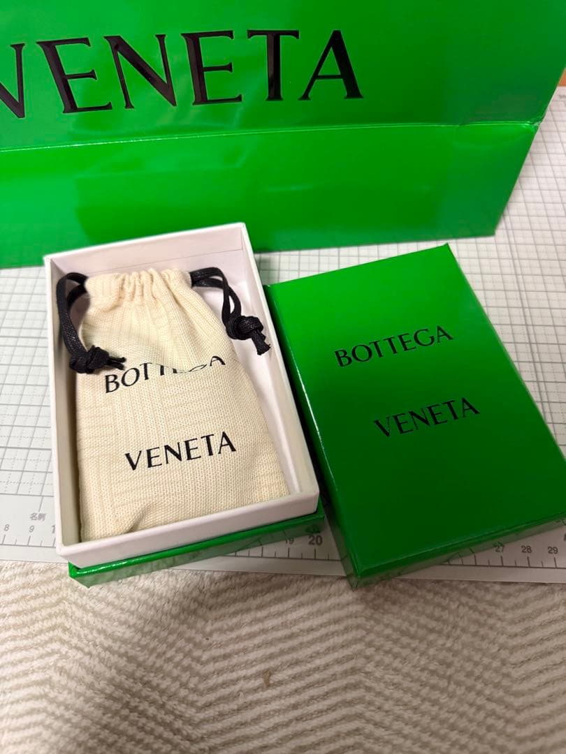 【新品未使用】BOTTEGA VENETA ブラックマネークリップ