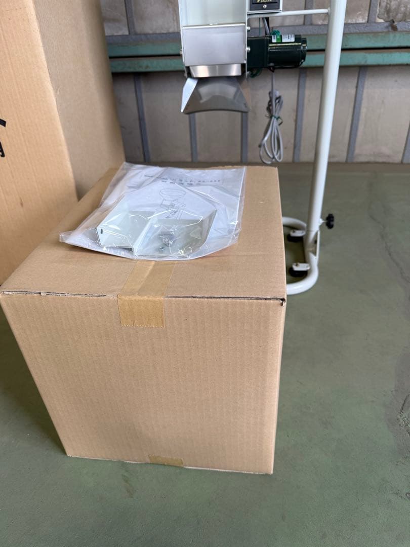 【未使用品】パラット KS-25S 自動投入機 粉体・粒体 定量供給機　農業