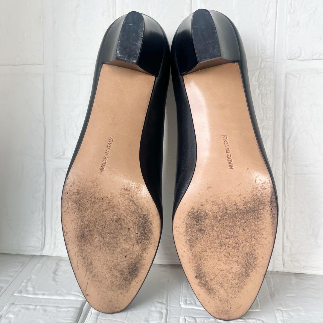 Salvatore Ferragamo フェラガモ ブラックパンプス 7C