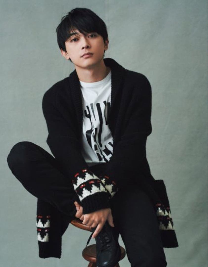 SAINT LAURENT ブラックカーディガン