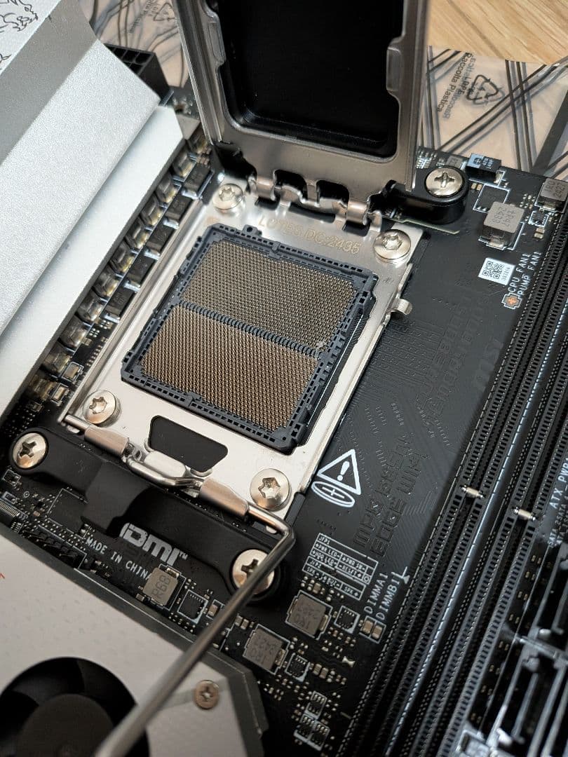 MSI B650I EDGE WIFI （動作品、ジャンク扱い）itx am5