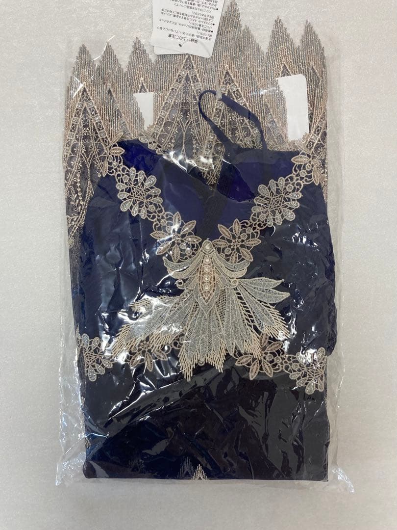 新品未開封　ワコール　サルート　店舗限定　79G キャミソール L KO