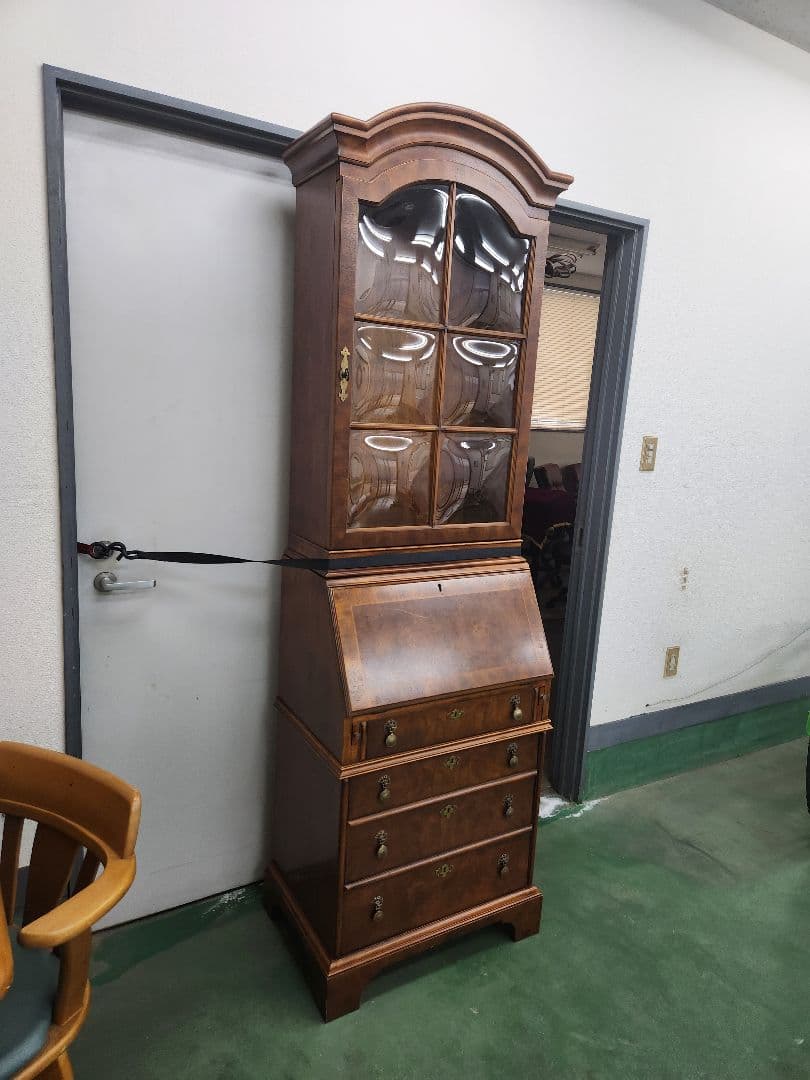 うさぎ ドレクセルヘリテイジキャビネット 引き出し付き