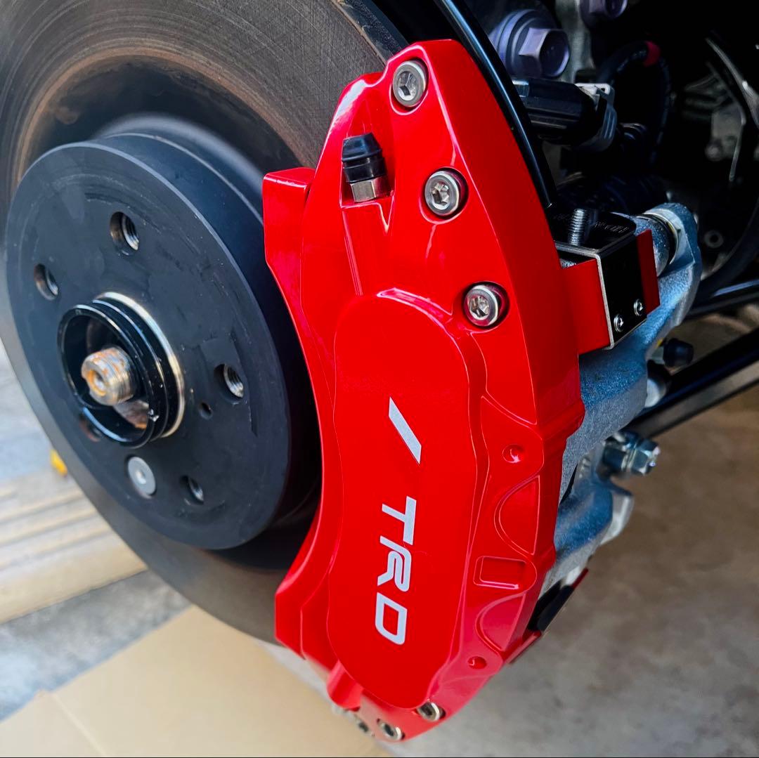 トヨタ クラウンスポーツ &クラウンエステート キャリパーカバー 赤 値下げ不可