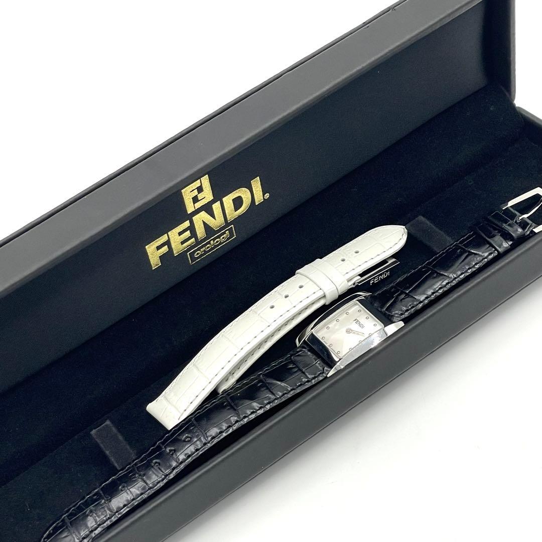 【稼働 美品】フェンディ 7000L オロロジ シェル文字盤 替えベルト 腕時計