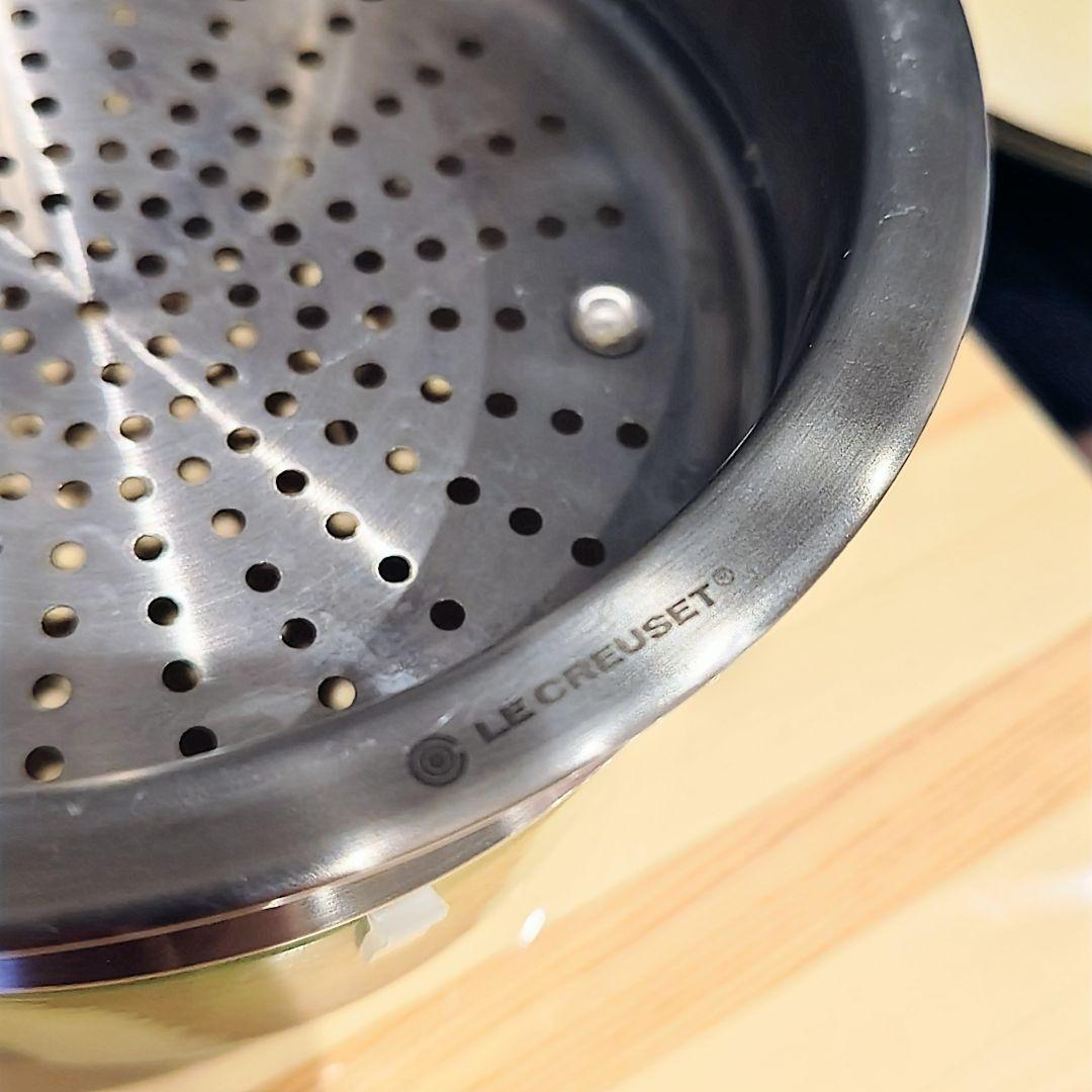 6／14迄ル・クルーゼ20センチ鍋　スチーマー　レシピ本　鍋敷き　★おまけ付き