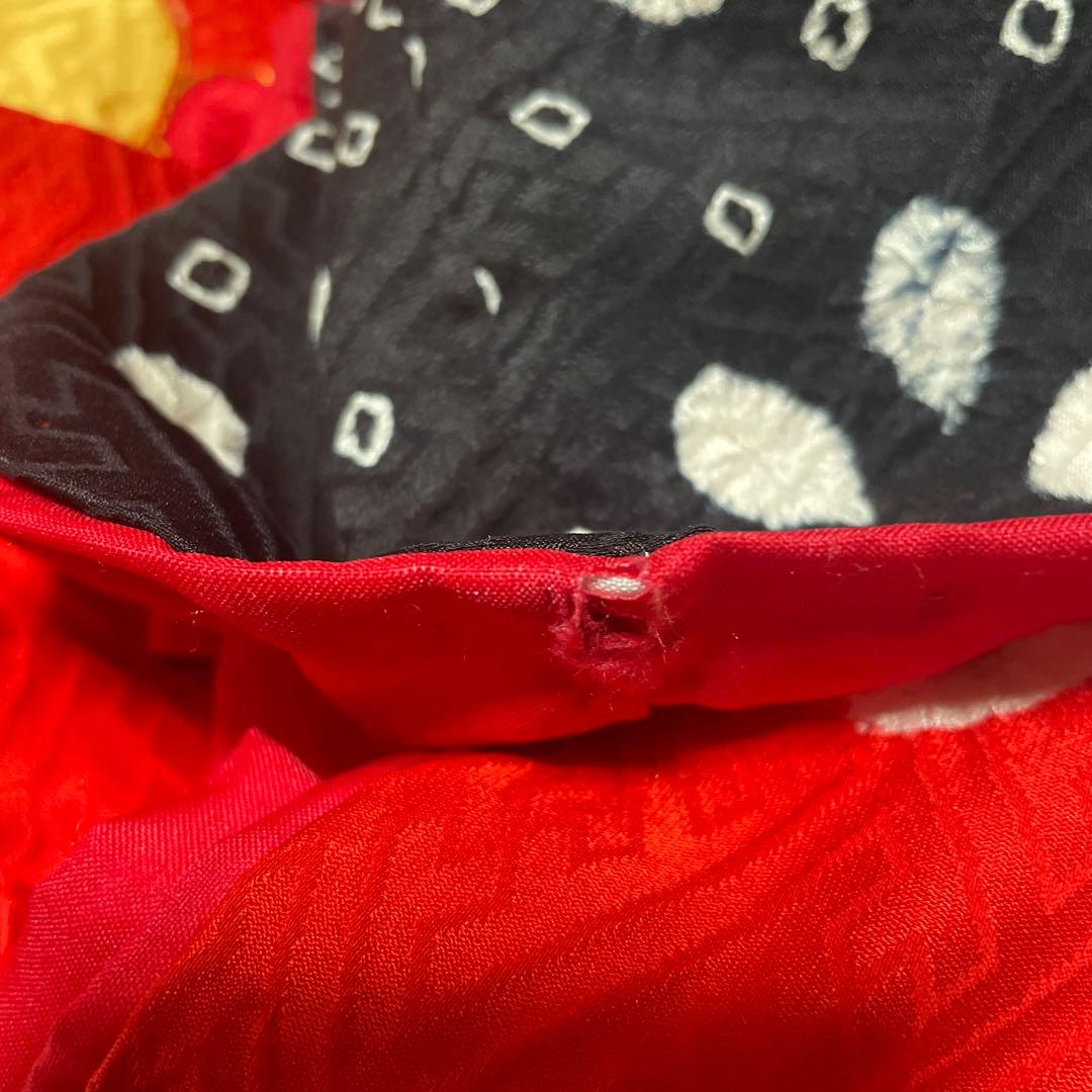 □七五三　正絹女児振り袖着物　可愛い花柄絞り　鹿の子　金駒刺繍　襦袢付