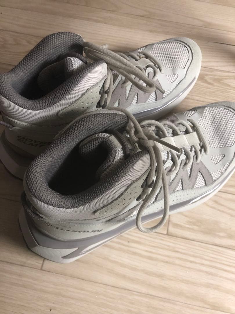 SALOMON GORE-TEX ハイカットシューズ グレー