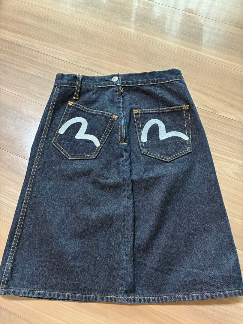 美品！エビス　デニムスカート