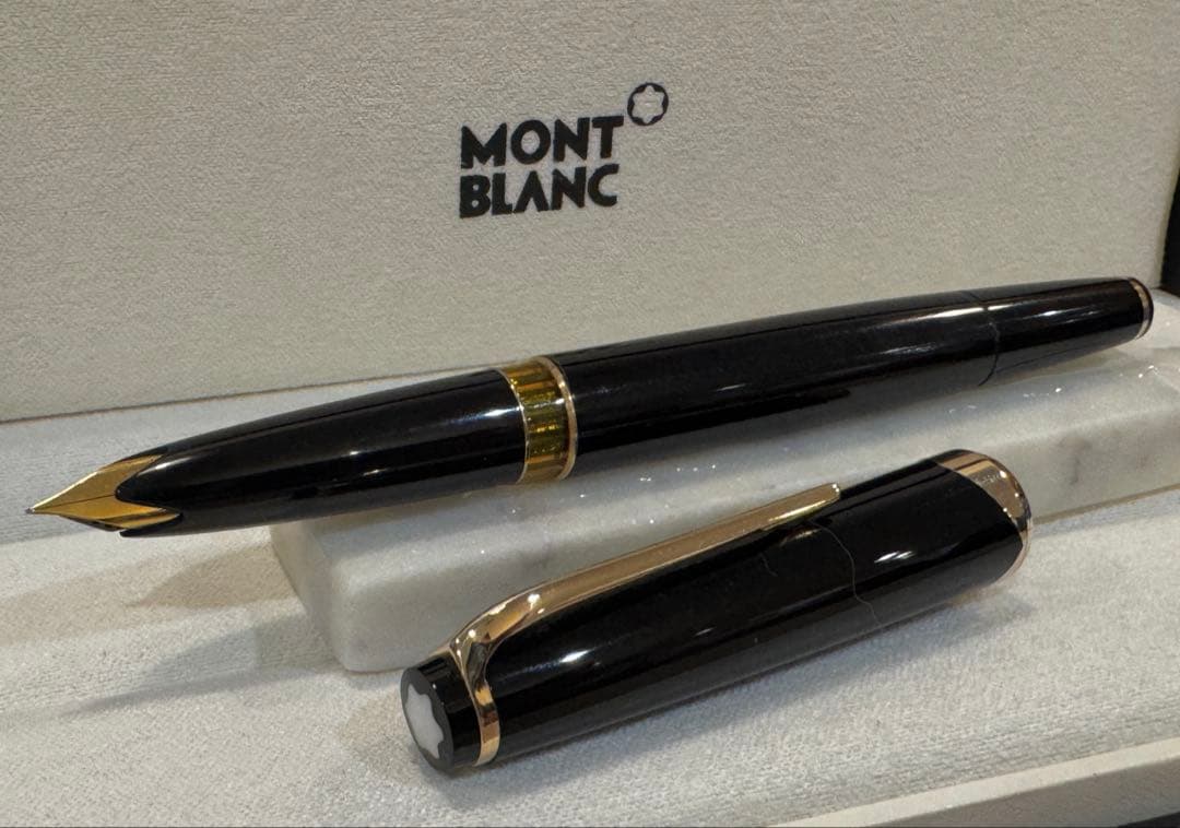 【極美品】モンブラン No 14 万年筆 ブラック 18K F細字