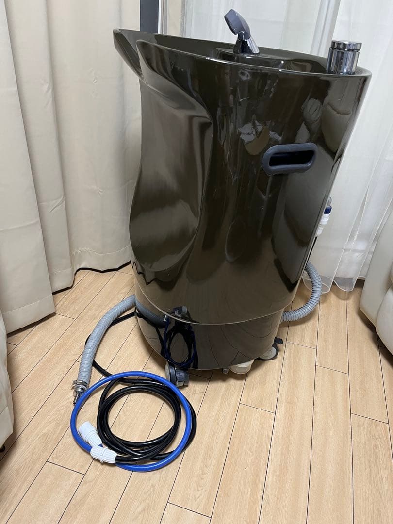 m*o様 移動式シャンプー台　PERRO ペロ