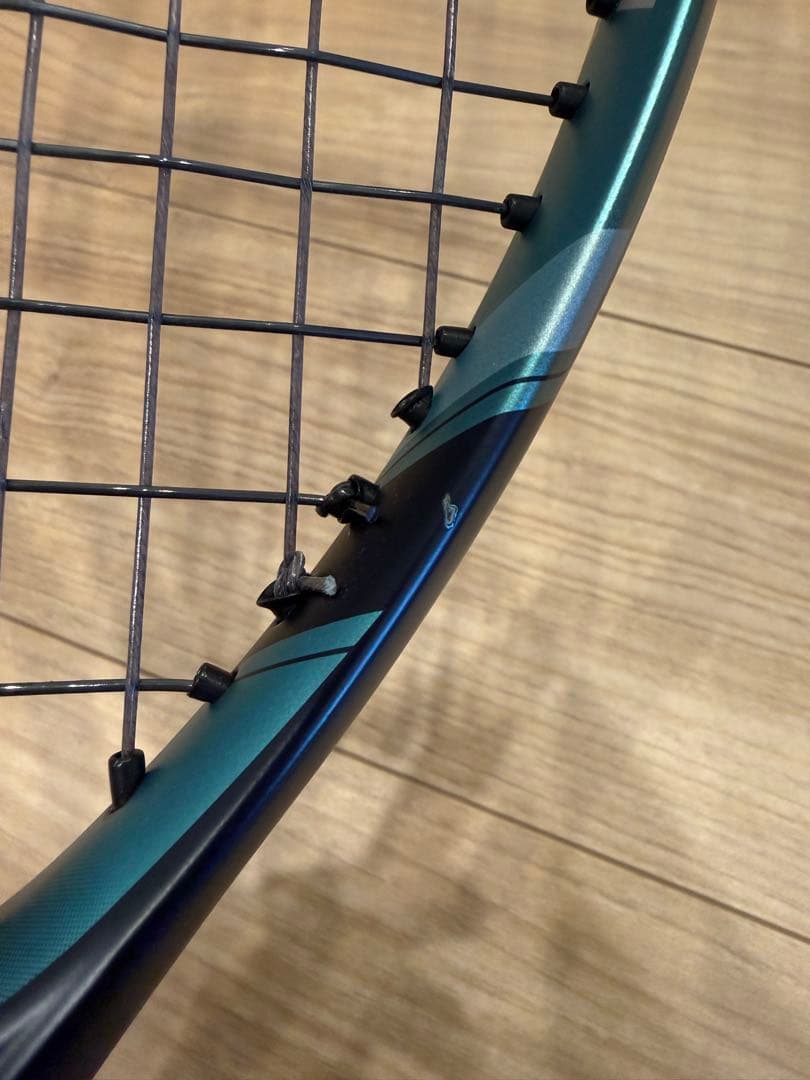 YONEX EZONE 100 硬式テニスラケット