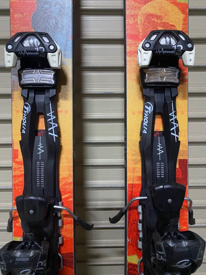 MOMENT GHOST TRAIN 178 チロリア Adrenalin 13