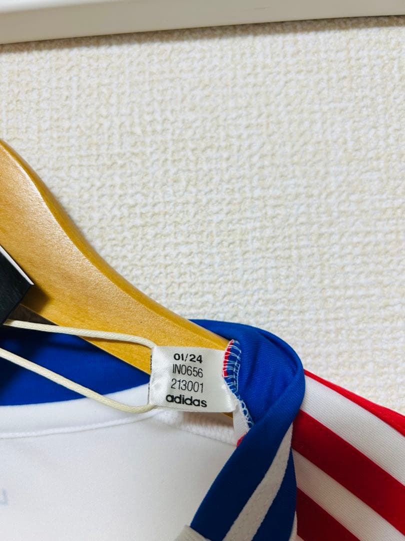 【正規品】イタリア代表 カラフィオーリ アウェイユニフォームＬサイズ新品未使用