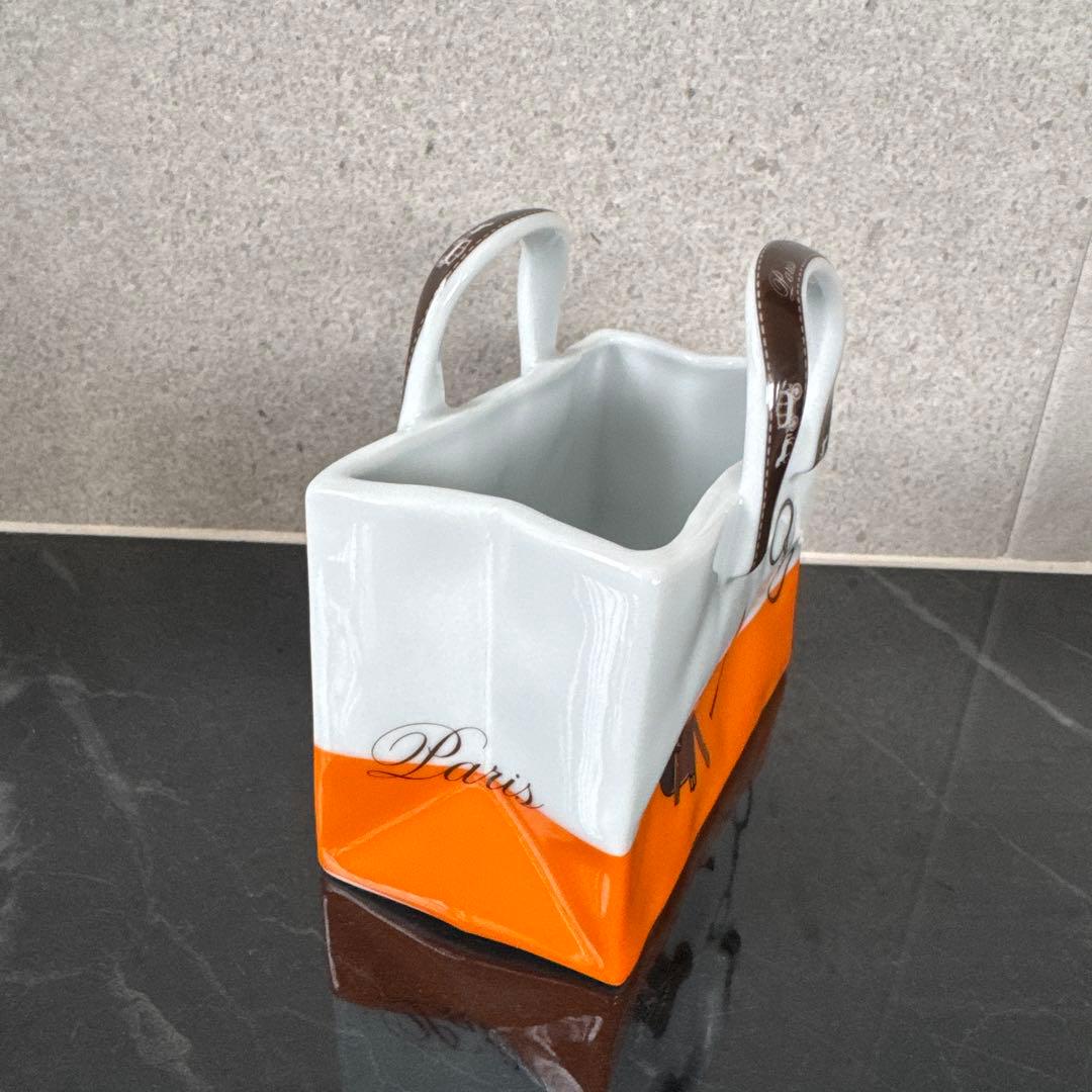 【新品/未使用】ポーセラーツ/小物入れ、ペン立て