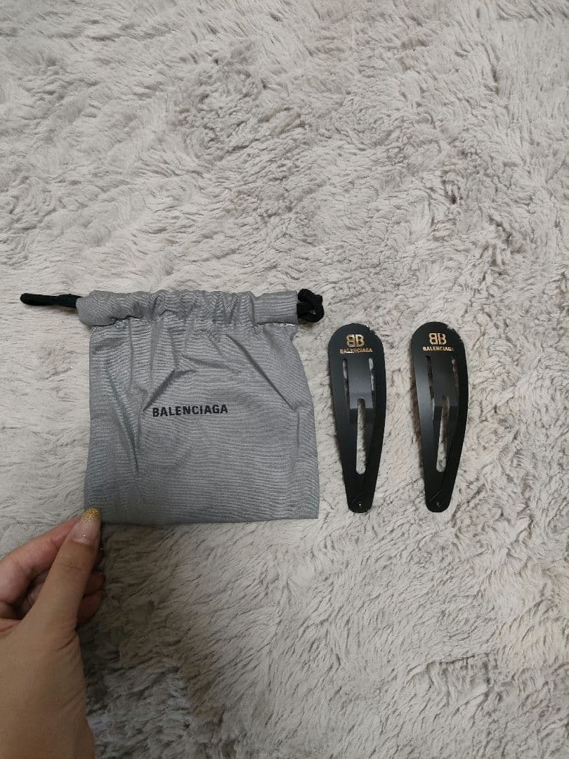 専用 バレンシアガ ヘアピン バラ売りもok