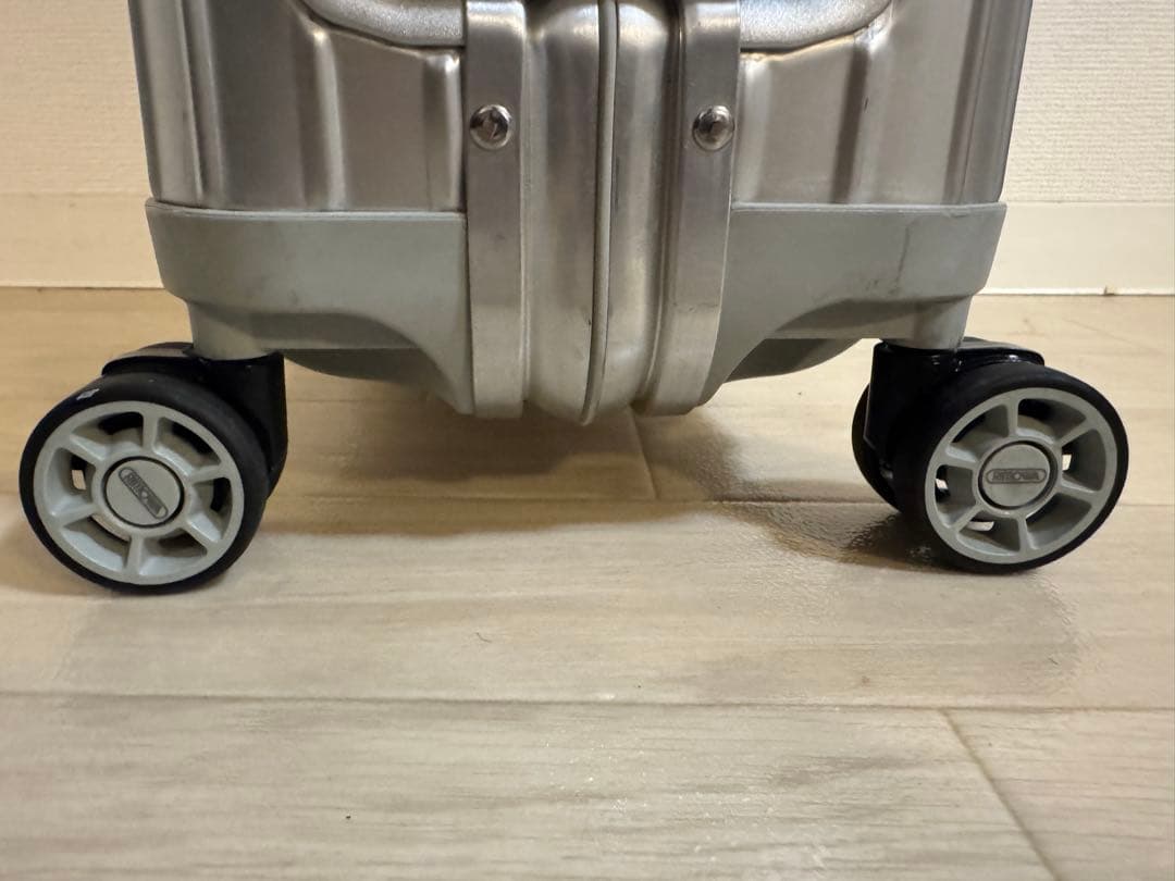 【RIMOWA 】リモワ　トパーズ4輪　32L 正規品　ギャランティ付き