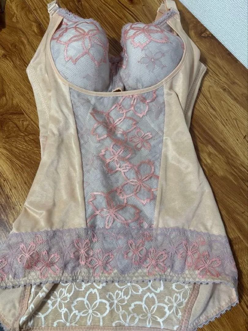 【マルコ】サクラシリーズ　　補正下着E65 3L