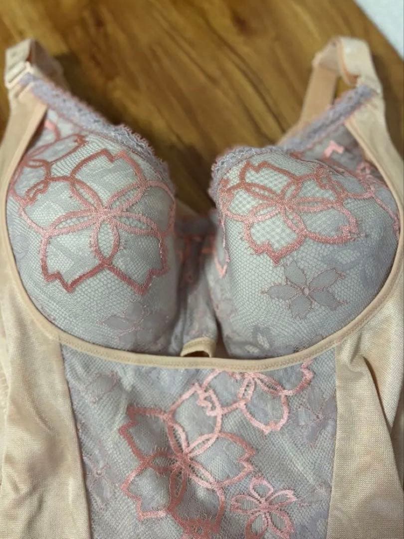 【マルコ】サクラシリーズ　　補正下着E65 3L