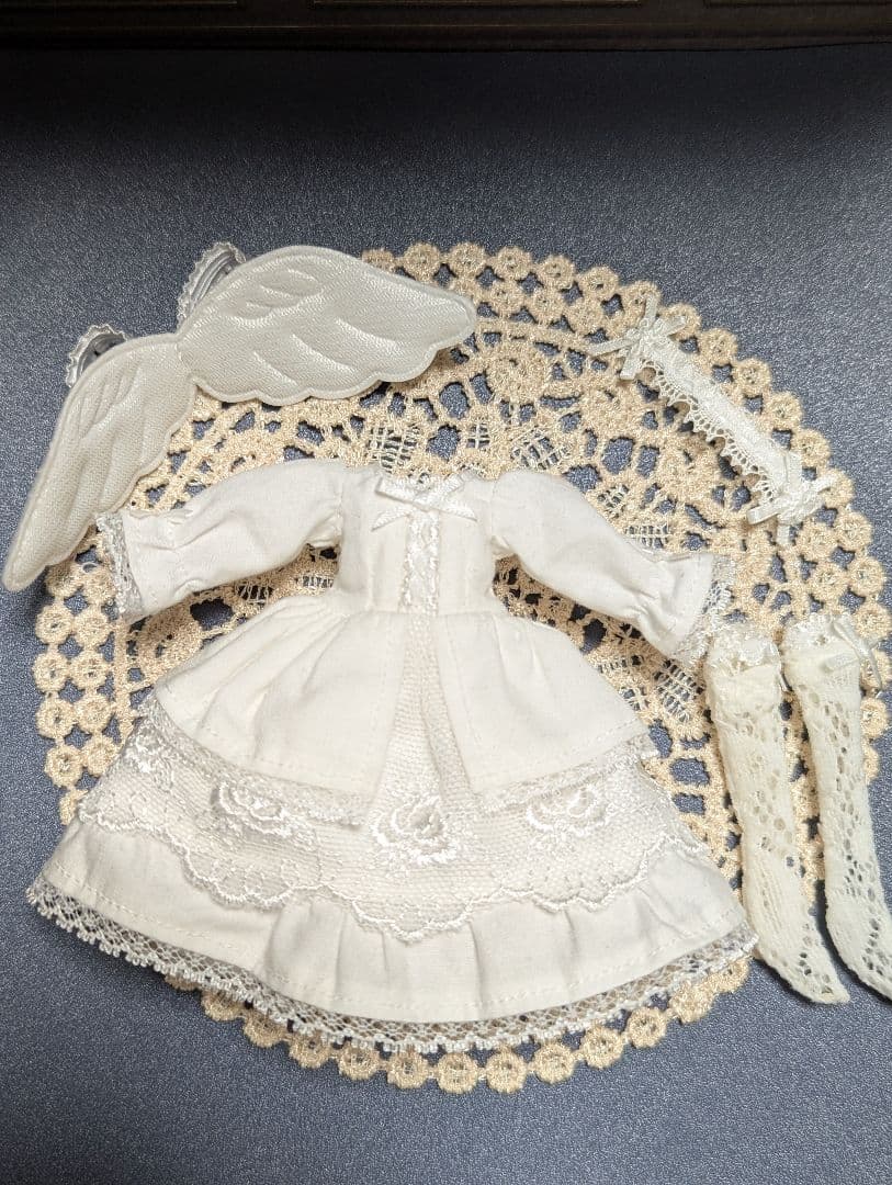 ロリータワンピセット　白黒　天使　2色セット　メガミデバイス　オマケ付き