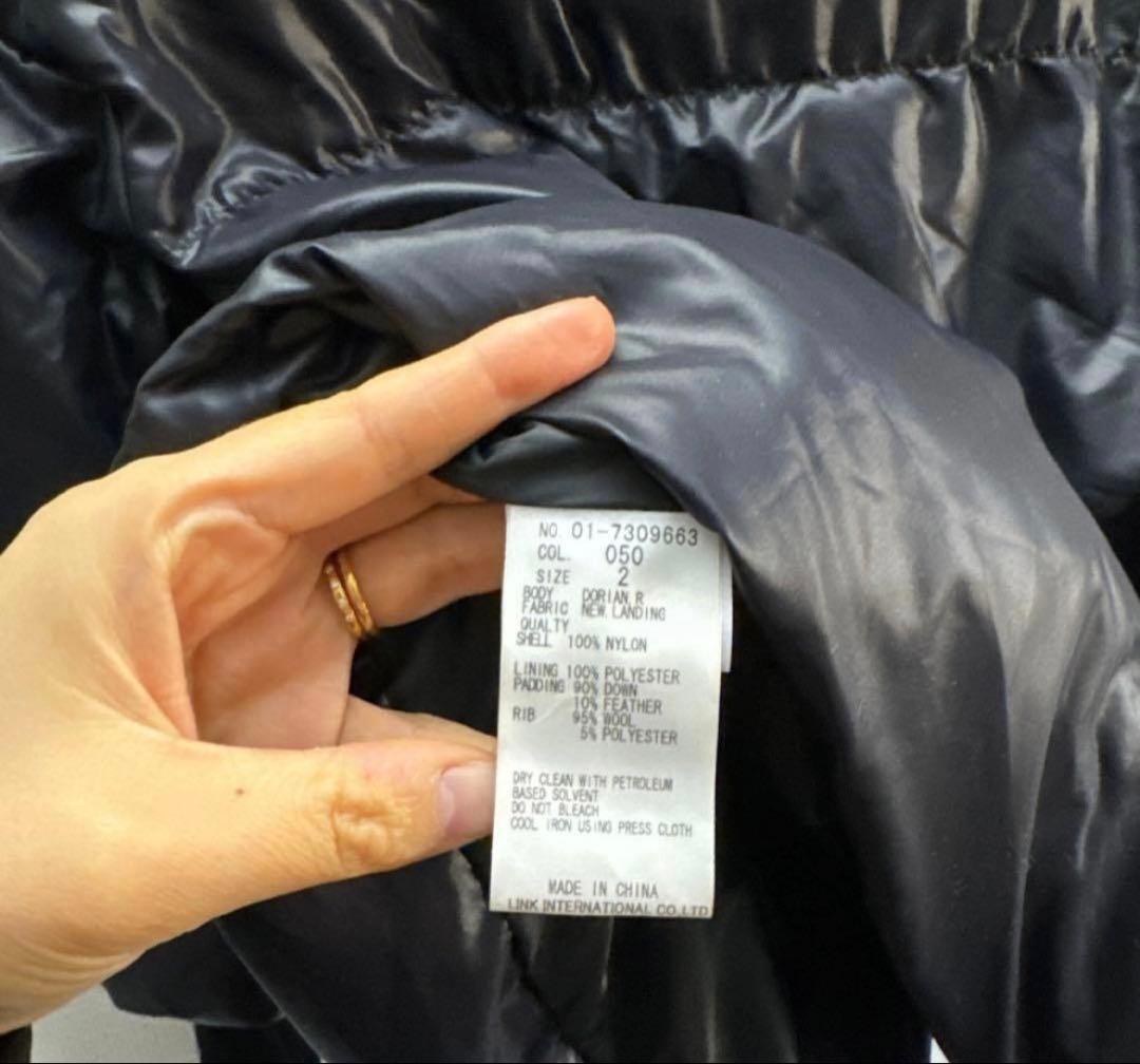 theory 超軽量 黒ダウンジャケット ダウン90% フェザー10%