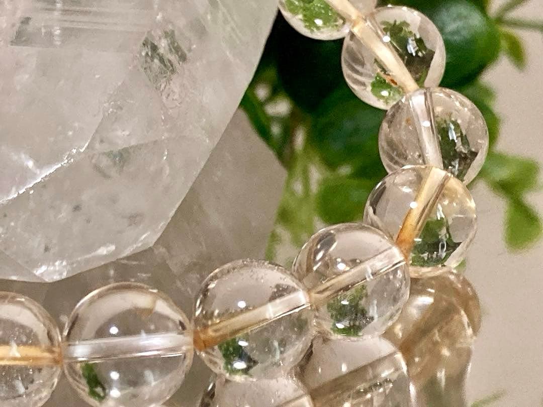 おつき　究極品質　超古代の記憶を持つ幻の水晶　ゴールデンウラルレムリアン