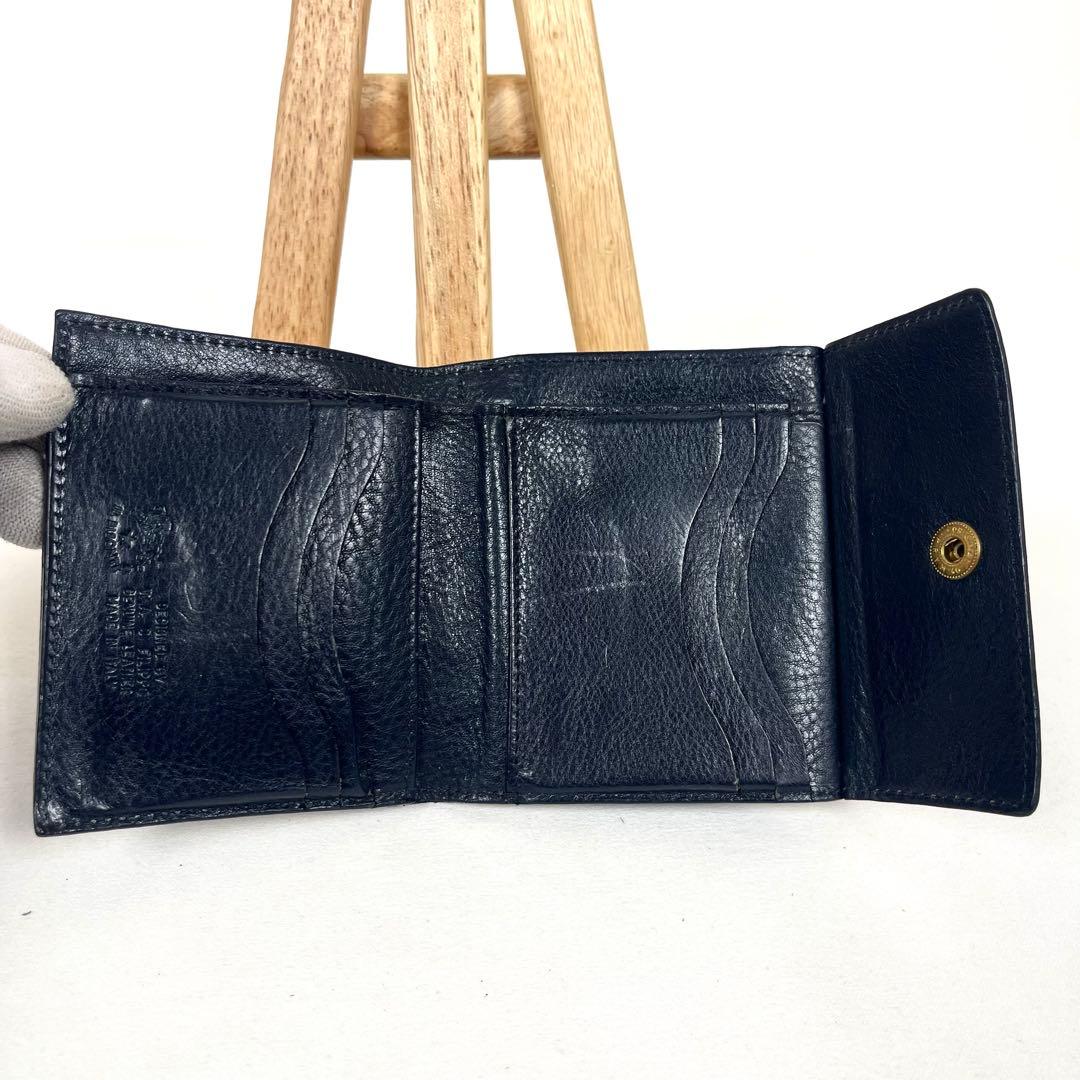 イルビゾンテ　折り財布　ダブルホック　ゴールドボタン　ロゴ型押し　スクエア　本革