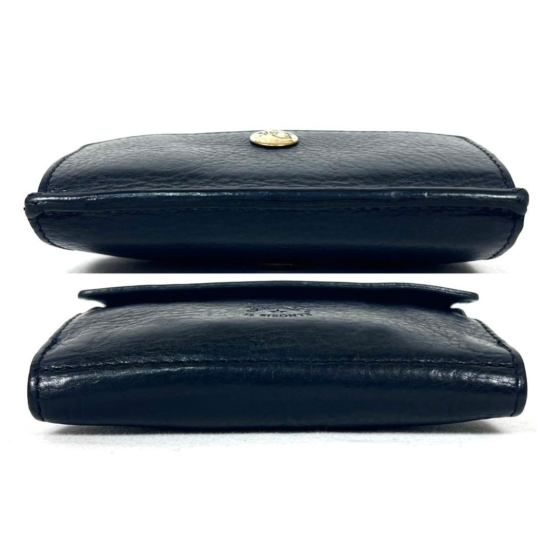 イルビゾンテ　折り財布　ダブルホック　ゴールドボタン　ロゴ型押し　スクエア　本革