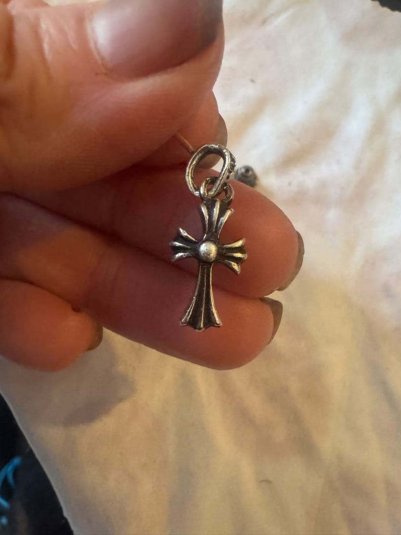 クロムハーツ　クロスベビーファットドロップピアス