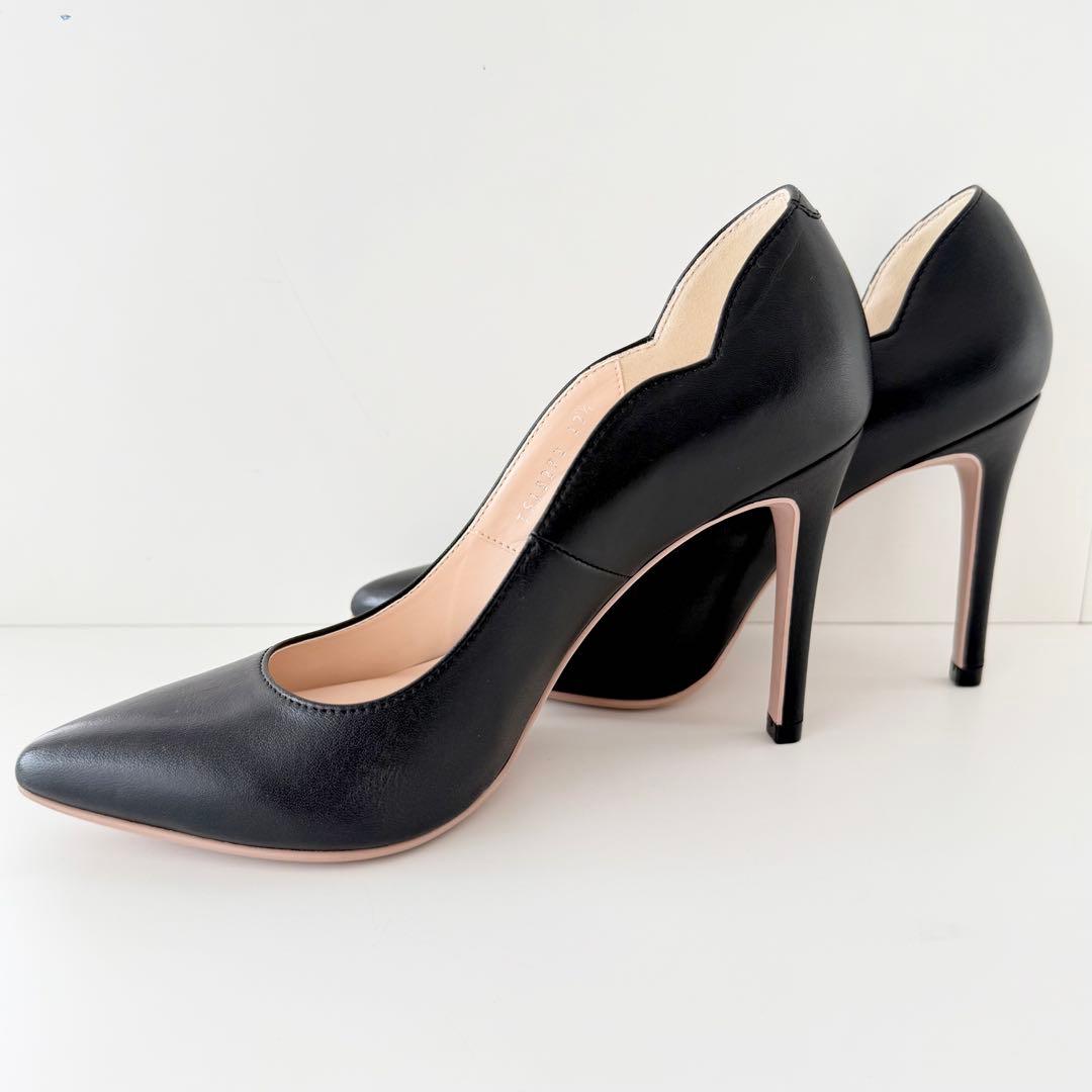 ☆未使用級　DIANA パンプス フラワーカット ポインテッド ダイアナ 黒