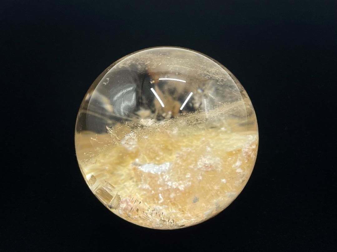 丸玉（貫入ガーデンルチルクォーツ）