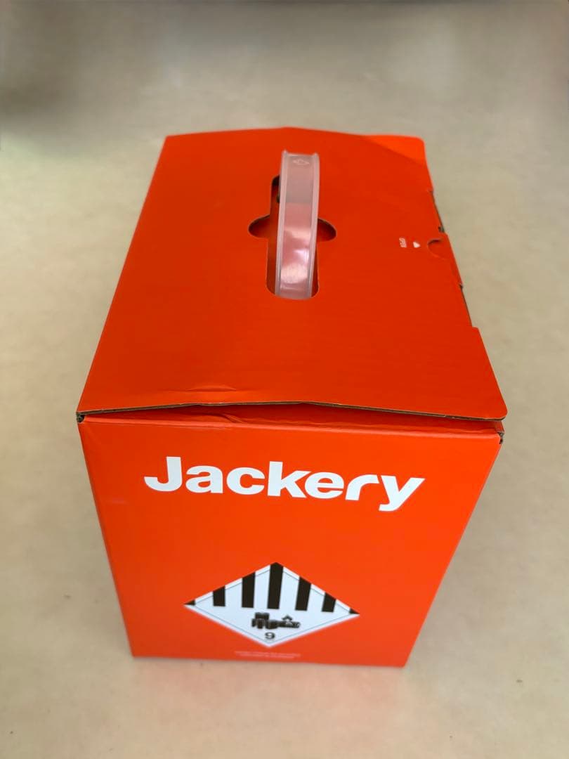 【新品同様】Jackeryポータブル電源400（ソーラーなし）