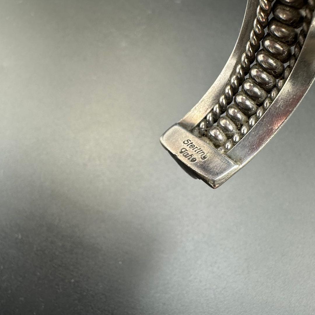 Navajo Elaine Tahe Sterling ツイスト バングル